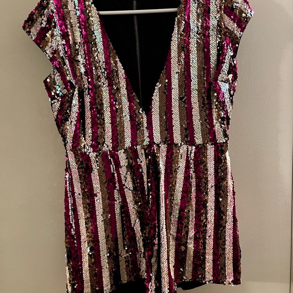 Sequin Akira romper !!!
